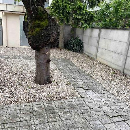 Studio Tout Confort, Au Pied De Toute Commodite, 2 Daire Créteil Dış mekan fotoğraf